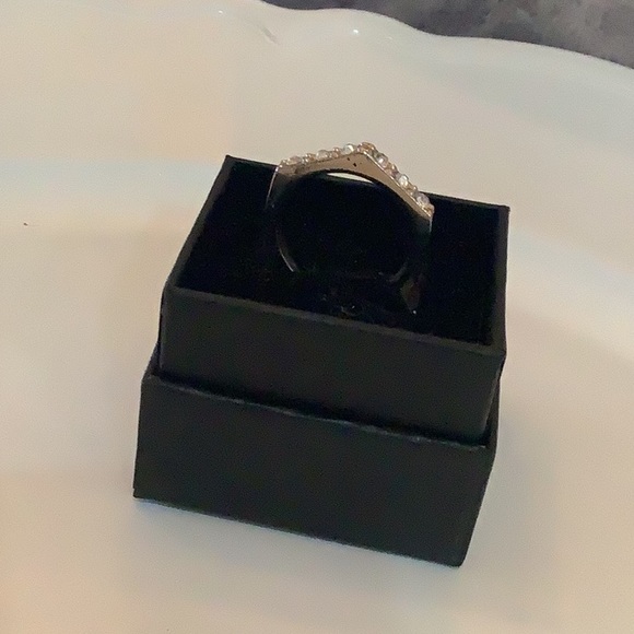 Ring with white sapphires size 8 hexagon shaped 7 stones white gold - Picture 6 of 6